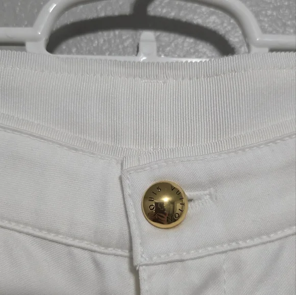 Louis Vuitton White Cropped Pants - Picture 4 of 9